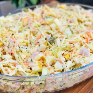 Receita de salpicão de repolho para você fazer nesse Natal e encantar os visitantes