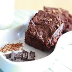 Brownie de micro-ondas é muito mais prático do que você pensou: pegue a receita
