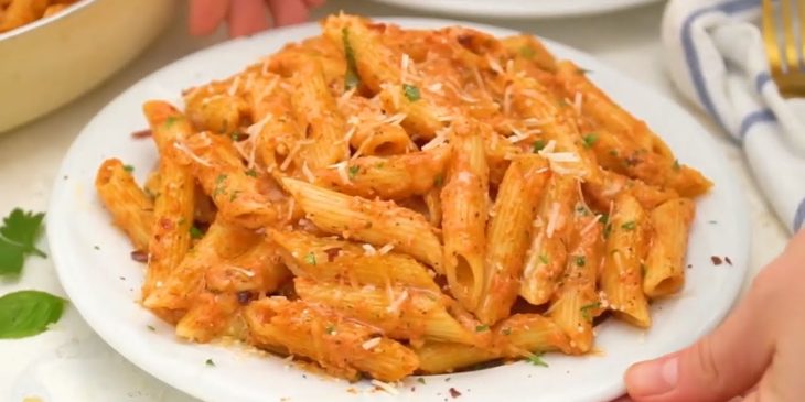 Penne alla vodca perfeito para quem não é chefe mas ama comida gostosa