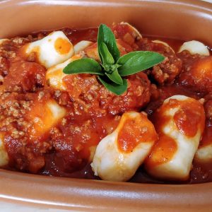 Nhoque de mandioca fit para ser o almoço mais delicioso de quem não sai da dieta