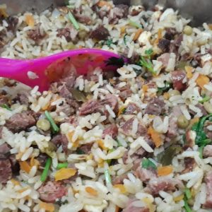 Arroz de churrasco para servir para a galera o melhor que todos irão provar na vida