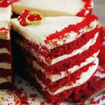 Bolo red velvet com cream cheese