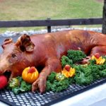 Como fazer leitão assado fácil e rápido para almoço em família