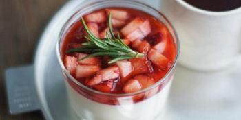 Panna cotta de morango