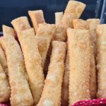 Palito crocante de queijo o petisco mais fácil do mundo e todo mundo ama quando prova