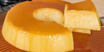 Pudim de leite ninho