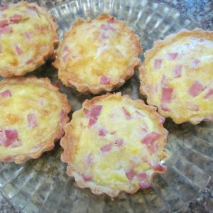 Receita de quiche de queijo e presunto para servir o melhor em festas