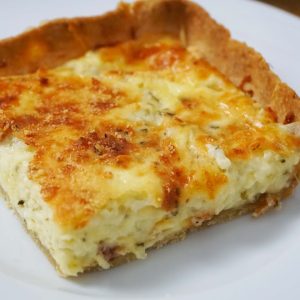 Quiche de queijo do reino fácil de fazer e luxuoso para festas de final de ano