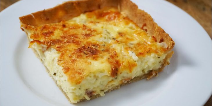 Quiche de queijo do reino fácil de fazer e luxuoso para festas de final de ano