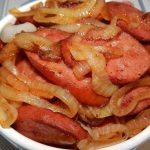 Calabresa acebolada perfeita para todos os momentos de fome: FÁCIL DEMAIS