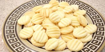 Biscoito amanteigado com leite condensado