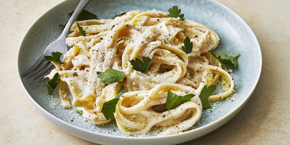 Fettuccine Alfredo ana maria palmirinha vovó de restaurante tradicional