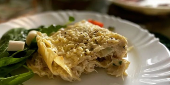 Lasanha de bacalhau com molho branco