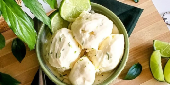 Sorvete com três ingredientes