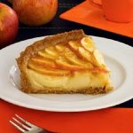 Torta de maçã simples com creme