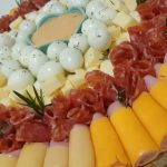 Tábua de frios para você fazer em casa a mais sortida e deliciosa da vida