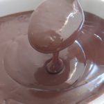 Papa de chocolate para fazer as crianças amarem essa comidinha forte