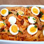 Macarronada com sardinha e ovo para aquele lanchinho rápido e prático