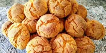 Broa de fubá com erva doce