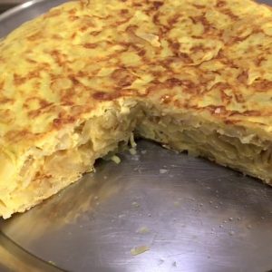 Tortilla espanhola que deixa qualquer brasileiro viciado na receita