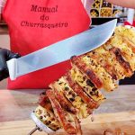 Abacaxi na churrasqueira para acompanhar aquele churrasquinho de final de semana