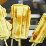 Crepe no palito para sera sensação de lanche feito em casa @tatamedeiros