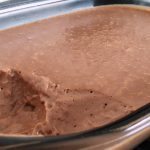 Um mousse de chocolate sem lactose para você comer um pouquinho todo dia @bangla