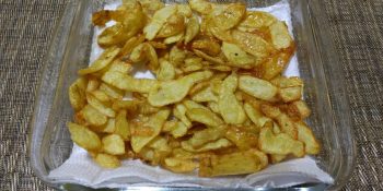 Chips de casca de batata