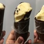 Geladinho de chocolate bem cremosinho para ser seu refrescar favorito @babi