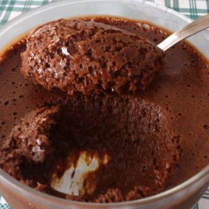 Delicioso mousse de chocolate sem creme de leite; vamos fazer agora? @gourmet