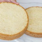 Bolo branco sem lactose para você que ama um bolinho acompanhado de café @nanduandrade