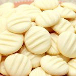 Biscoitinho com 3 ingredientes para usar aquela maizena que está esperando por ele