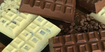 Barra de chocolate recheada