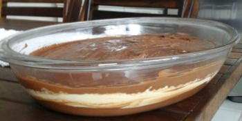 Ovo de páscoa de travessa