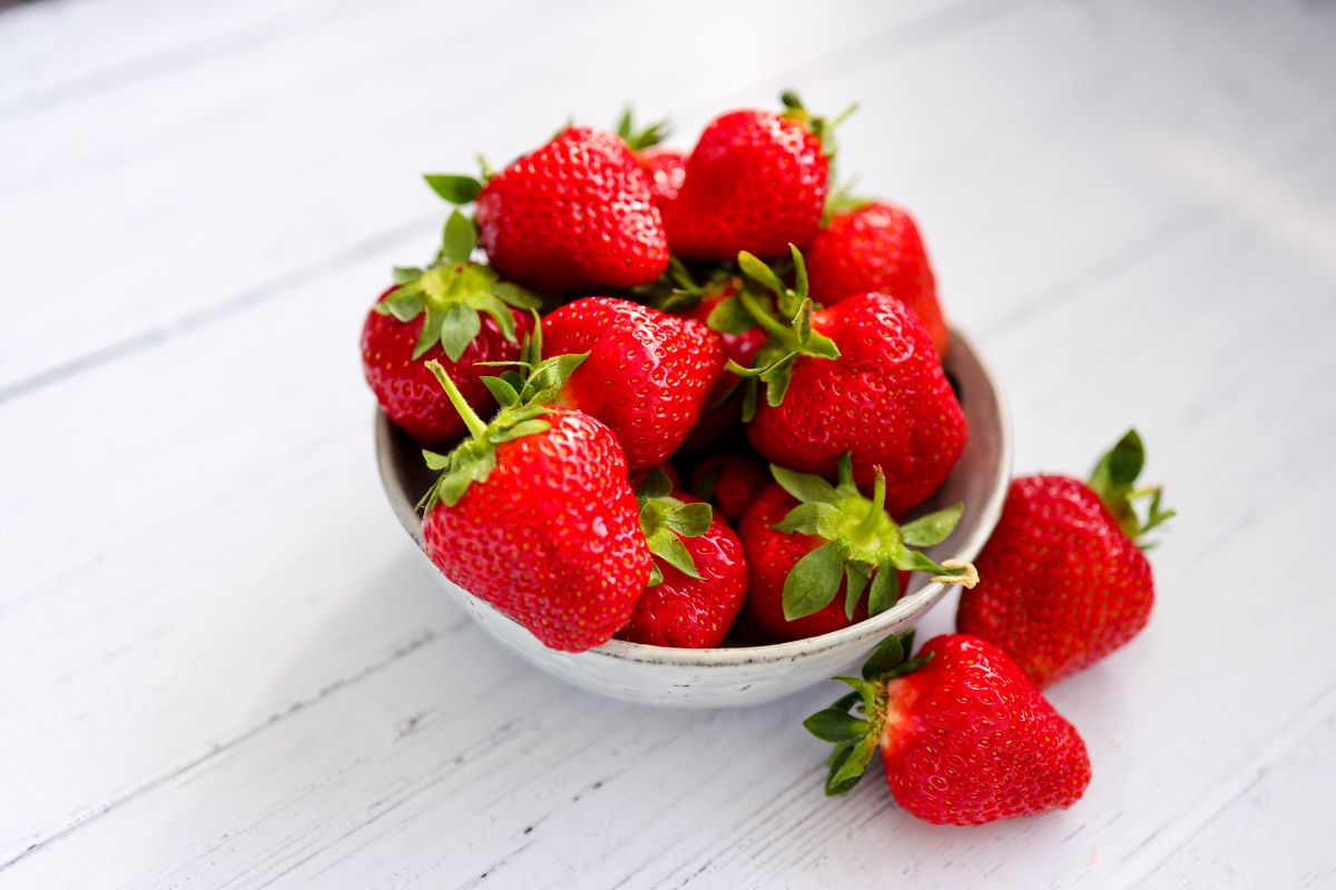 como conservar morango na geladeira