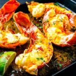 Fazer lagosta desfiada é muito fácil e fica ótima no jantar