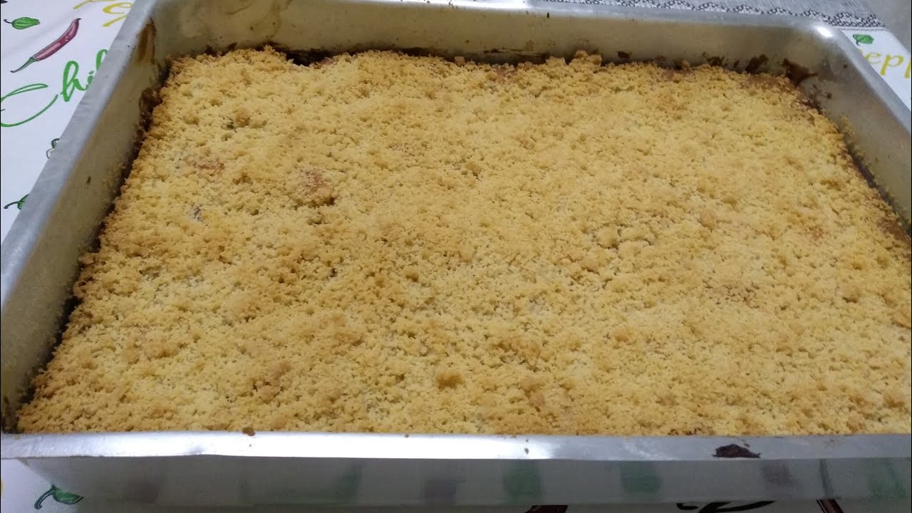 @cozinhandonacelinha preparou esta deliciosa cuca de abacaxi com farofa