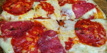 Pizza de salame