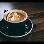 Café com leite condensado bem rápido de fazer na sua casa @kikinhaarteira