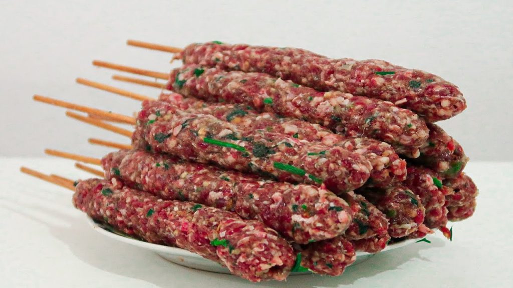 Receita de cafta: um aperitivo sensacional e muito simples