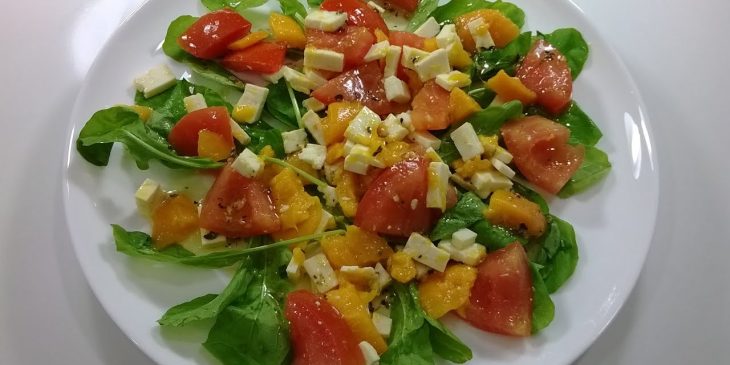 Salada agridoce para Páscoa é a escolha mais certa