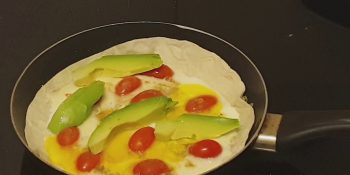 Tortilha de abacate e Queijo