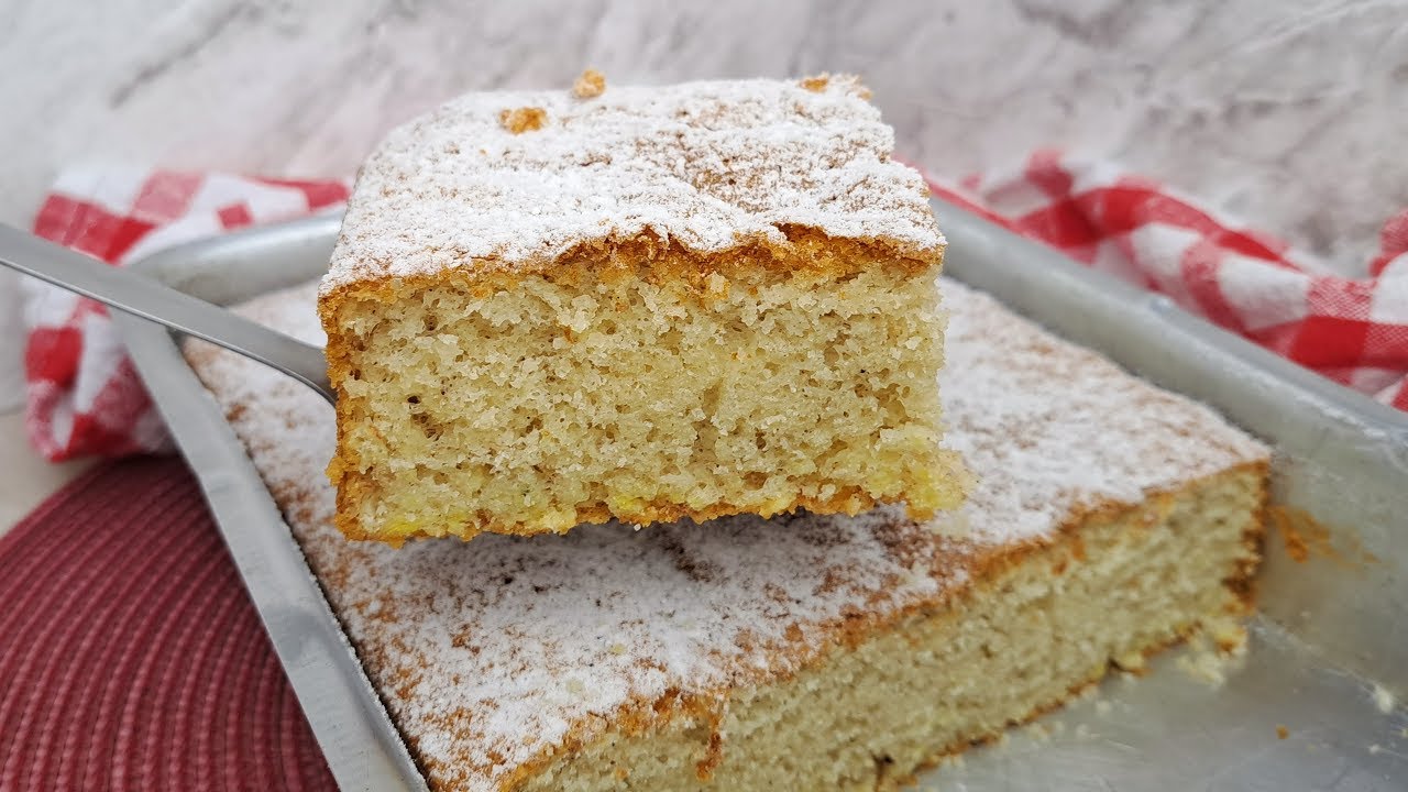 bolo de banana com cobertura de açúcar e canela simples aqui