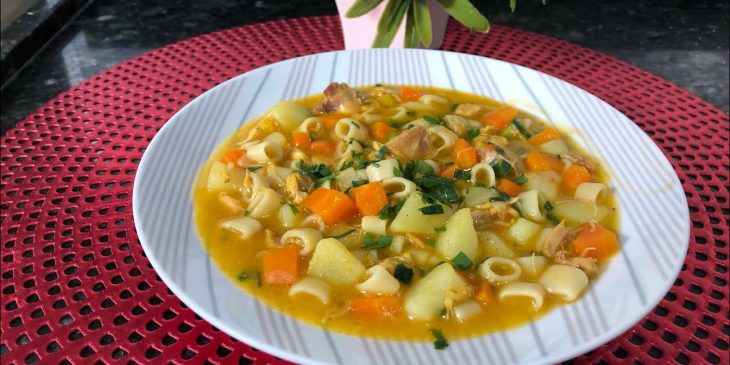 Sopa de leguminosas para quem quer ser prático e sem demora @receitinahscomamor