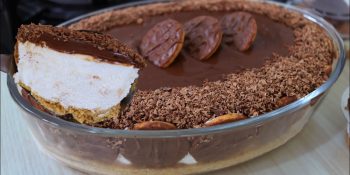 torta holandesa na travessa