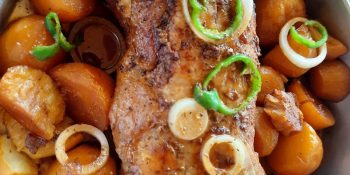 Lombo de porco com batatas ao forno