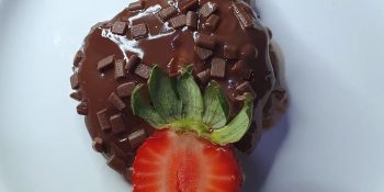 Pavê de nutella e morangos