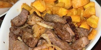 Carne de sol com mandioca frita
