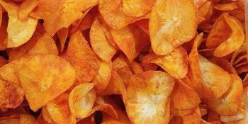 Chips de mandioquinha na airfryer