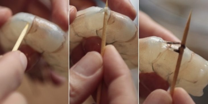 como limpar camarão com palito de dente